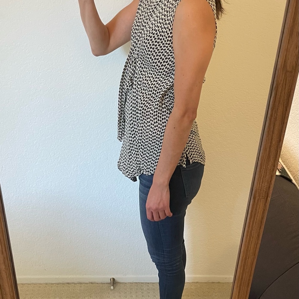 Acrobat 100% Silk Black And Cream Patterned Top - image 4